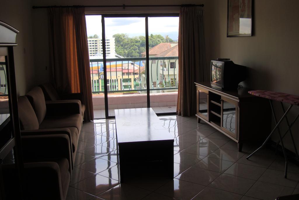 קוטה קינבלו Dorcas Service Apartment - Marina Court מראה חיצוני תמונה