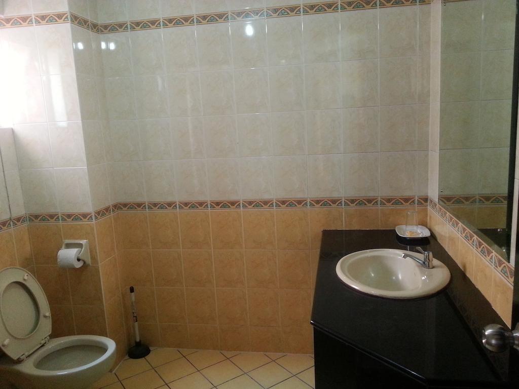 קוטה קינבלו Dorcas Service Apartment - Marina Court מראה חיצוני תמונה
